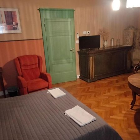 San Petronio Room And Suite Rooms - By Bolognacentro Luxuryh Dış mekan fotoğraf